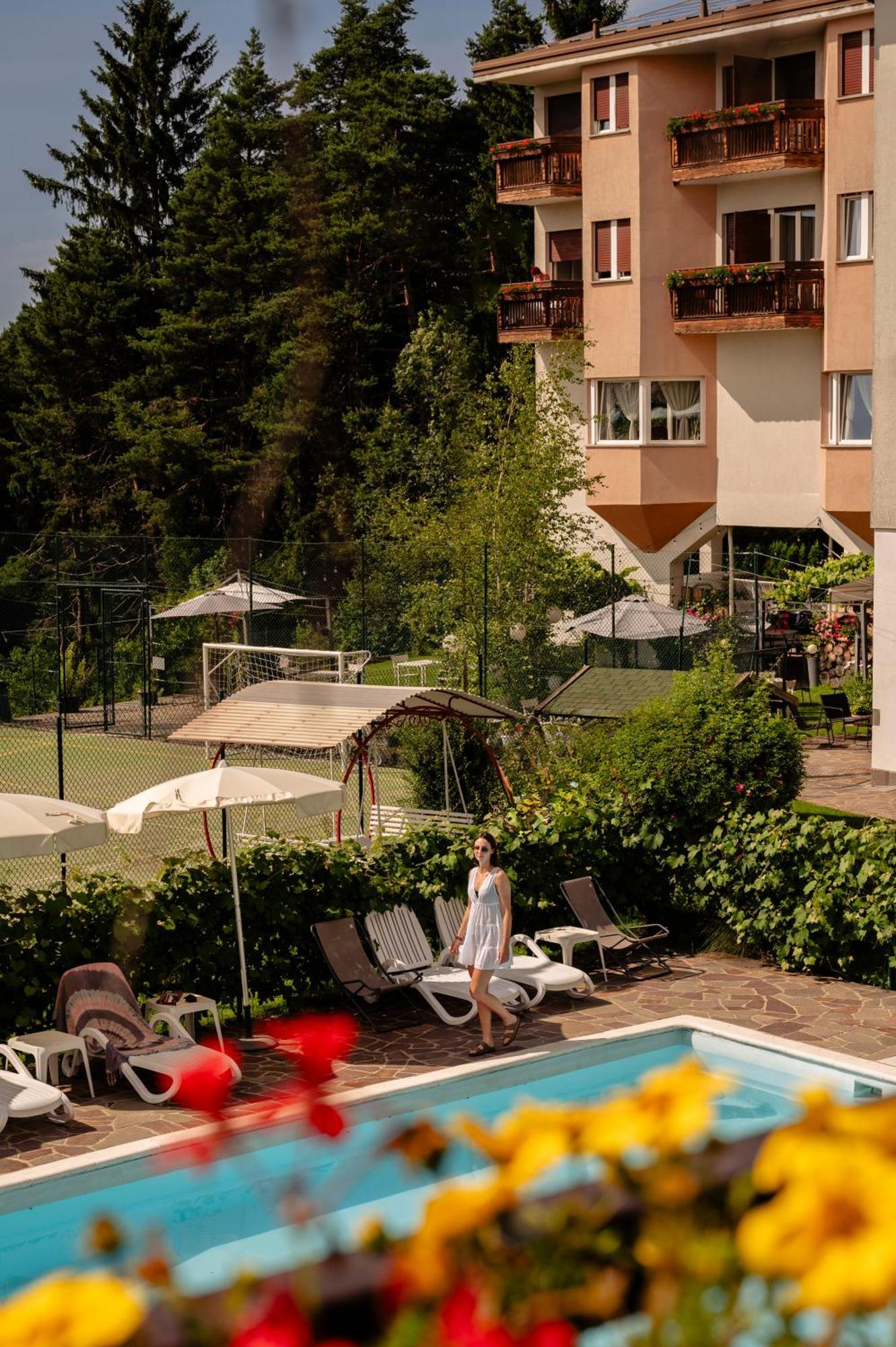Scoiattolo Hotel 3*